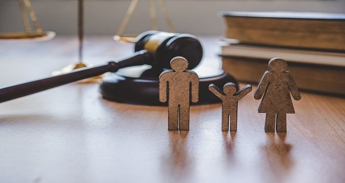 وکیل خانواده کیست؟