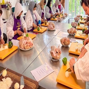 آموزشگاه آشپزی کدبانو دارسو
