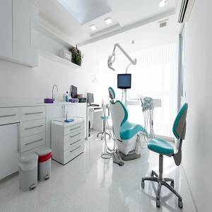 کلینیک دندانپزشکی رایکا