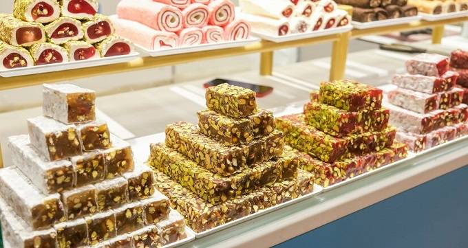 بهترین شیرینی فروشی در نسیم شهر چه ویژگی هایی دارد؟